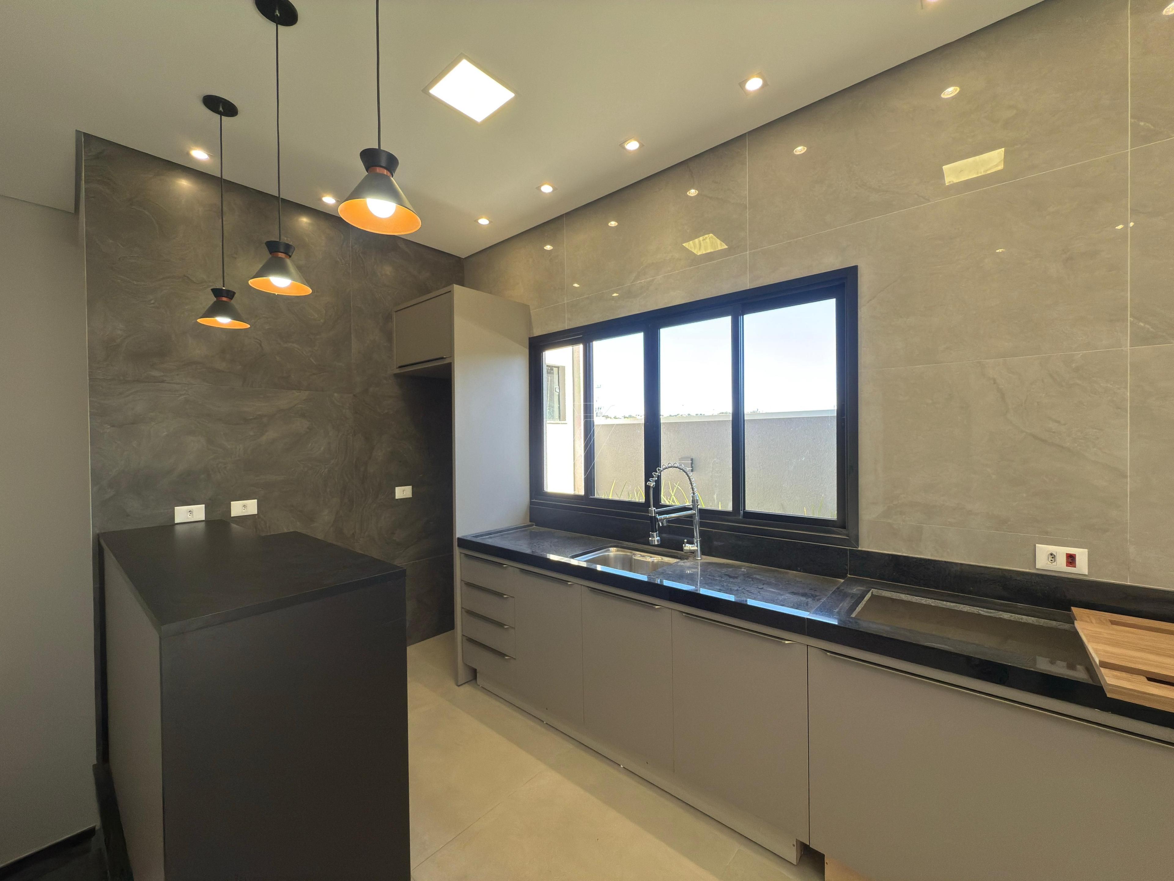 WhatsApp Image 2025-08-13 at 17.05.17 (1)