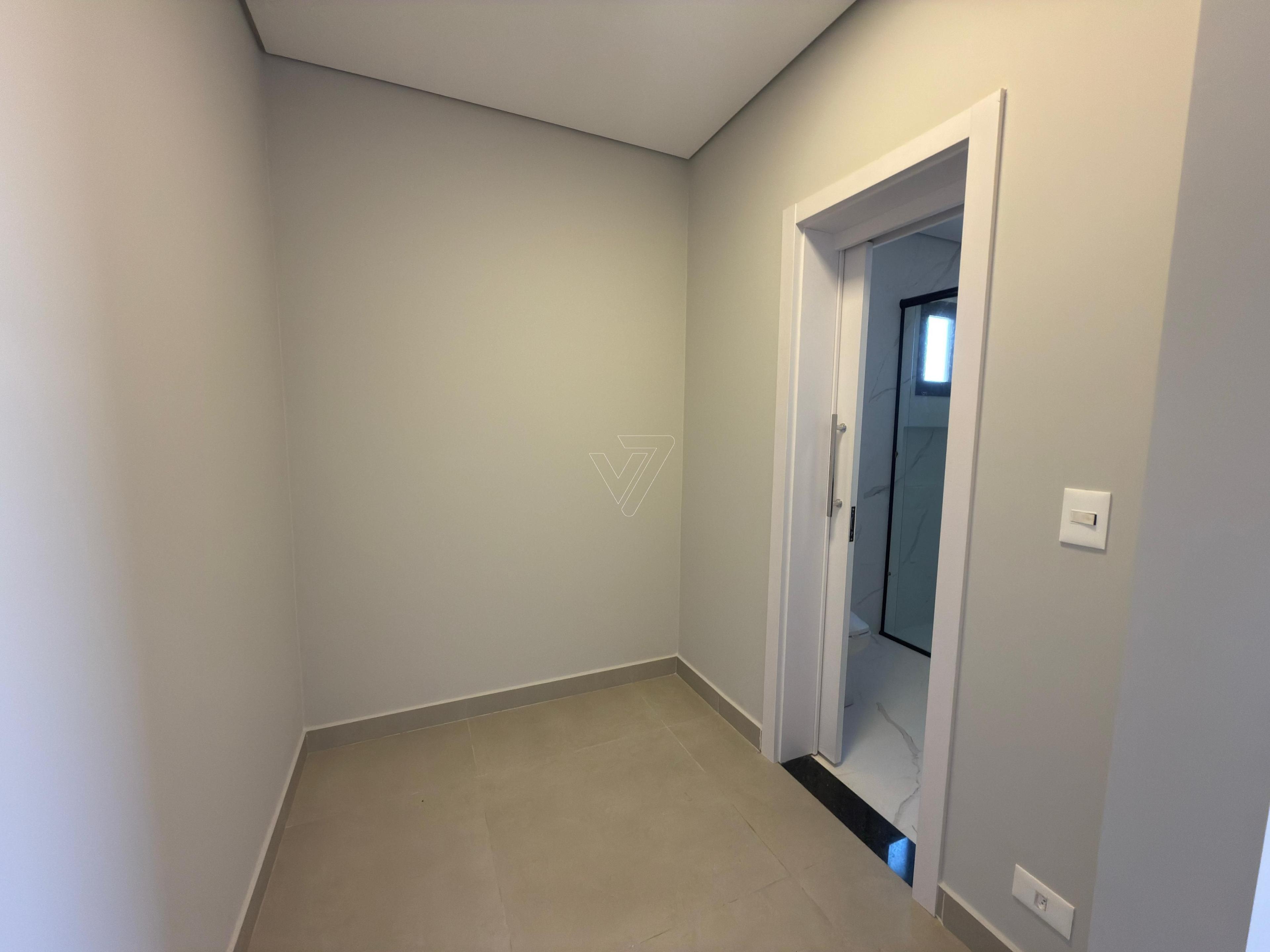 WhatsApp Image 2025-08-13 at 17.05.21 (2)