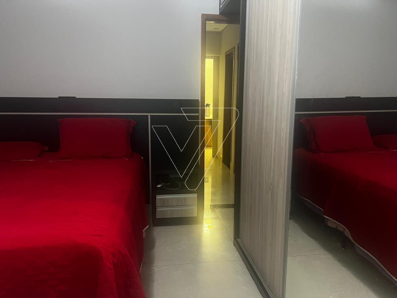 8e613e51-1bec-4e1c-9902-bad9b1c872c7